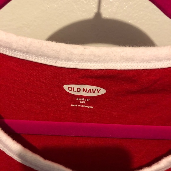 Old Navy t-shirt - Picture 2 of 2